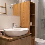 شقة Exotic Flat With Shared Pool & Garden