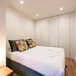 Lejlighed Exotic Flat With Shared Pool & Garden