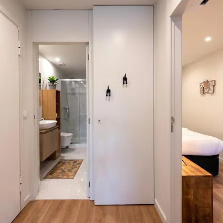 Exotic Flat With Shared Pool & Garden Apartamento Oporto