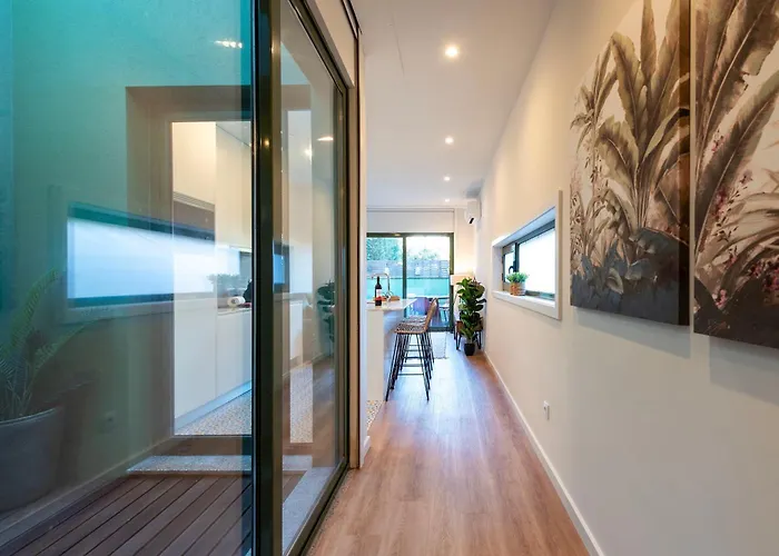 Apartment Exotic Flat With Shared Pool & Garden *