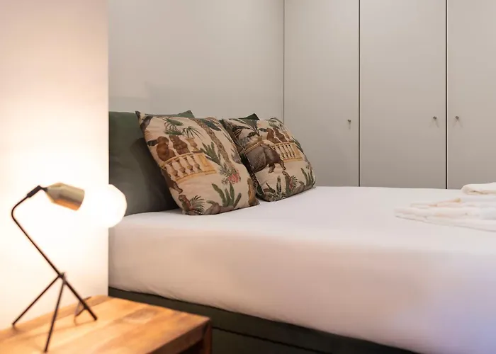 Exotic Flat With Shared Pool & Garden * Porto