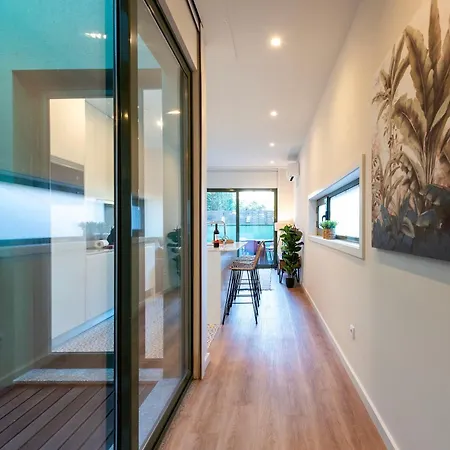 Apartment Exotic Flat With Shared Pool & Garden *