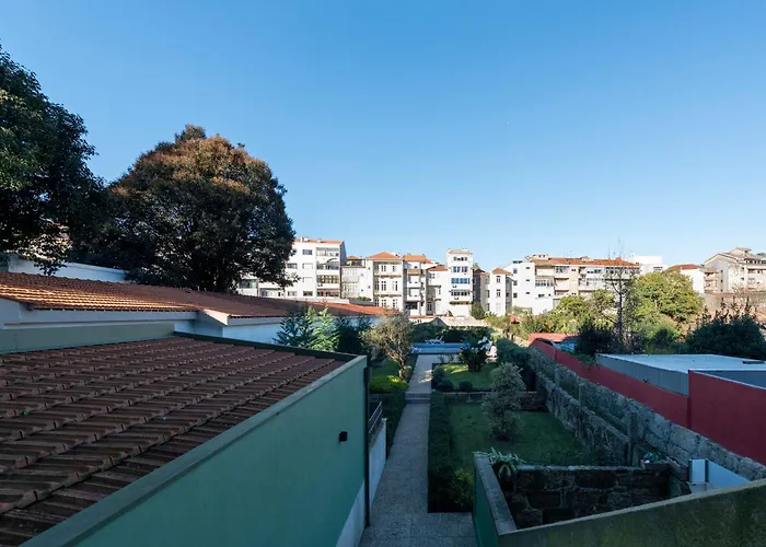 Exotic Flat With Shared Pool & Garden * Oporto