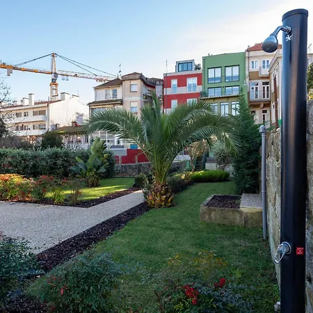 Exotic Flat With Shared Pool & Garden Πόρτο
