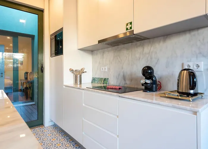 Exotic Flat With Shared Pool & Garden شقة *