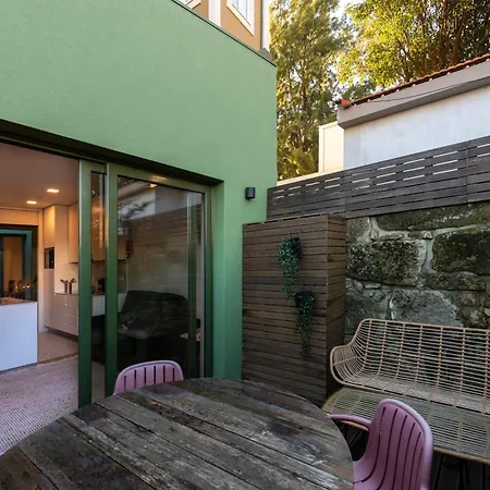 Exotic Flat With Shared Pool & Garden *