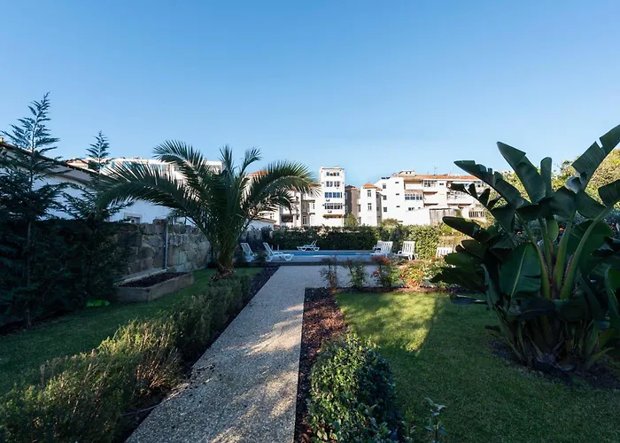 Exotic Flat With Shared Pool & Garden Apartmán *