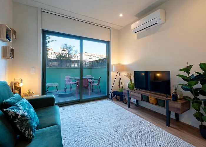 Exotic Flat With Shared Pool & Garden *